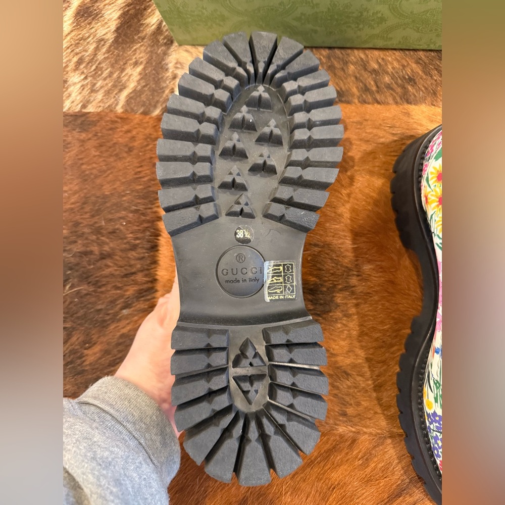 GUCCI Ken Scott Floral Print Lug Sole Loafers - Picture 8 of 9